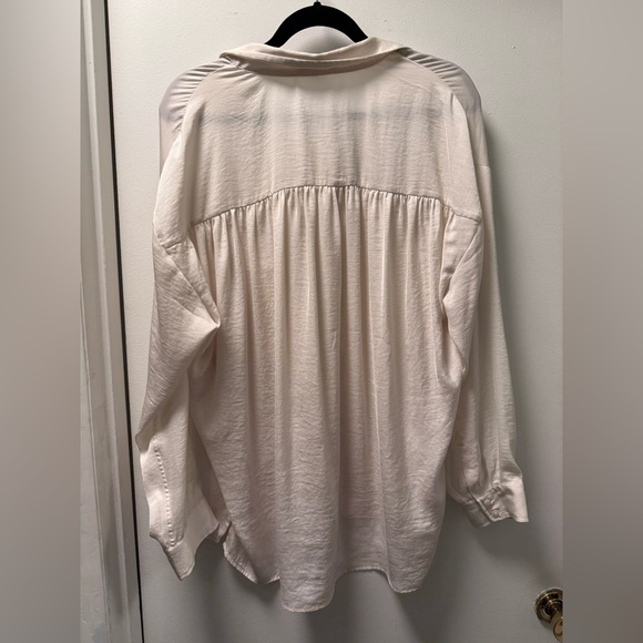 Express Off-White Boyfriend Shirt - Picture 2 of 3